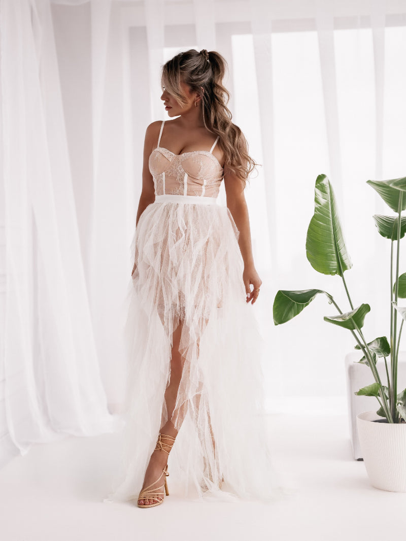 Robe Leyla